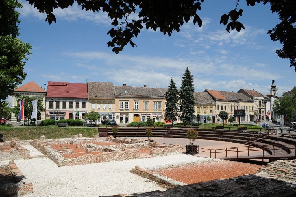 Ostaci antičkog Sirmijuma u centru Sremske Mitrovice